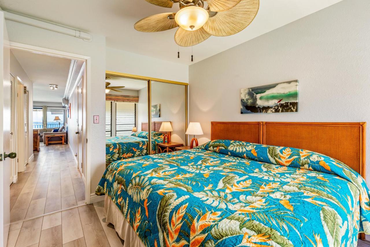 The Sea Village #1302 Kailua-Kona Exterior photo